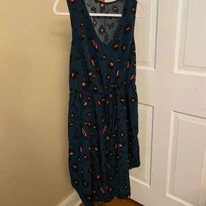 NWT! - all over print knot front curved hem dress - teal blue - size 12 (0XL)
